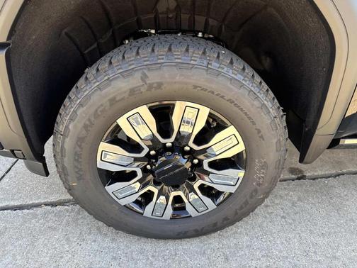 2026 GMC Sierra 2500 Denali