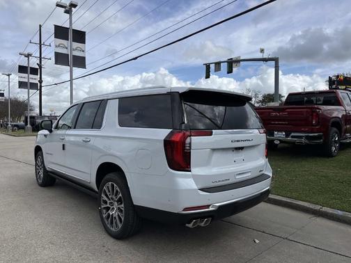 Glacier White 2026 GMC Yukon XL Denali