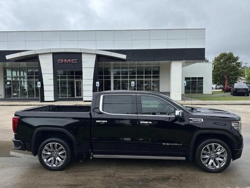 Onyx Black 2022 GMC Sierra 1500 Denali