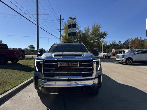 2026 GMC Sierra 3500 SLT