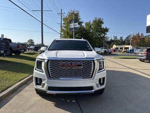 2022 GMC Yukon XL Denali