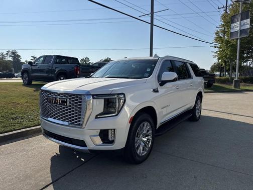 2022 GMC Yukon XL Denali