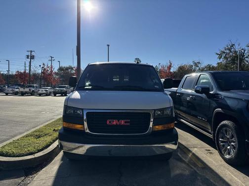 2024 GMC Savana 2500 Work Van