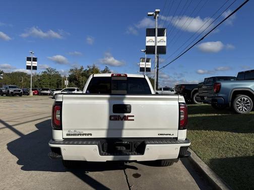 2017 GMC Sierra 1500 Denali