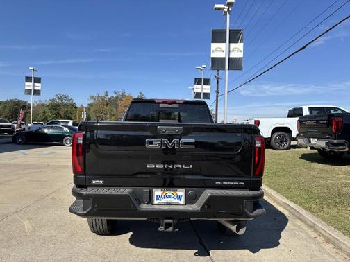 2026 GMC Sierra 2500 Denali Ultimate