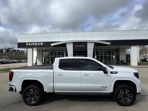 Summit White 2022 GMC Sierra 1500 AT4