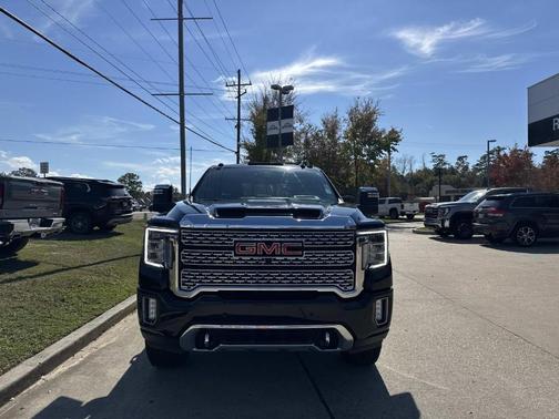 2023 GMC Sierra 2500 Denali