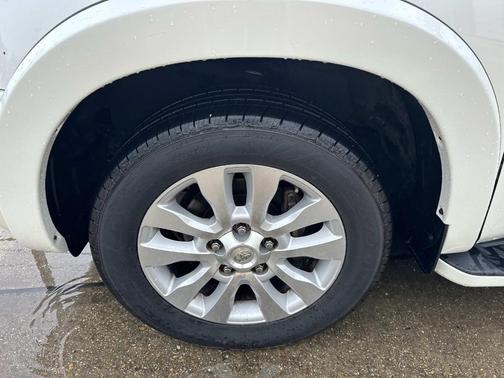 Blizzard Pearl 2015 Toyota Sequoia Platinum