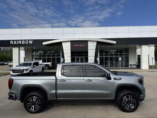 Sterling 2025 GMC Sierra 1500 AT4