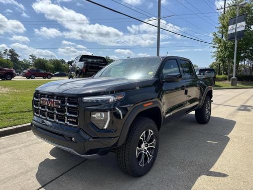 2025 GMC Canyon AT4
