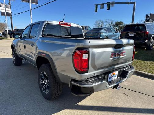 2025 GMC Canyon AT4
