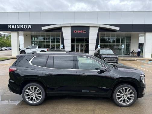 2025 GMC Acadia Denali