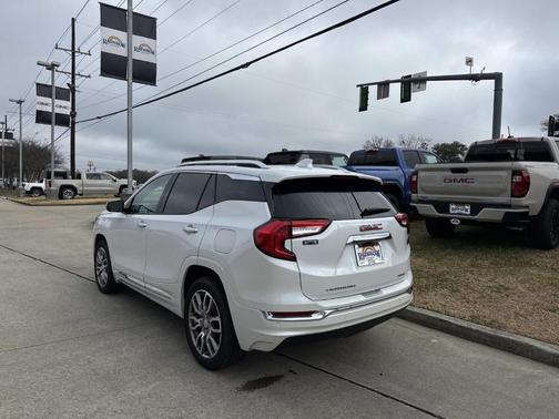 2024 GMC Terrain Denali