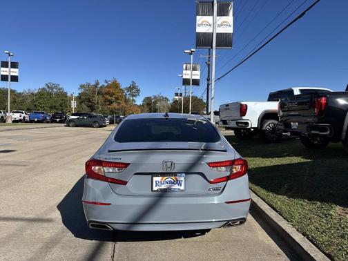 2022 Honda Accord Sport SE