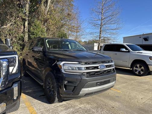 2022 Ford Expedition Max XLT