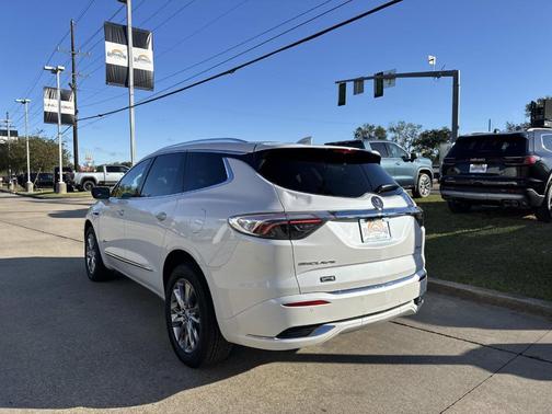 2023 Buick Enclave Avenir