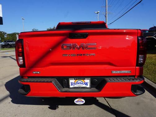 2025 GMC Sierra 1500 Elevation