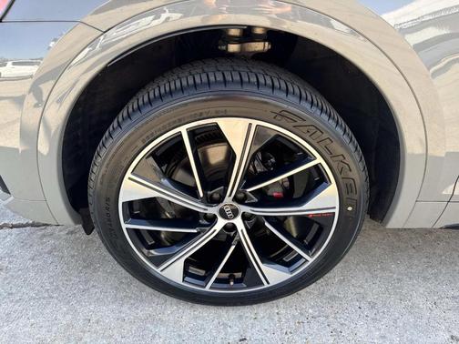 2022 Audi SQ5 3.0T Premium