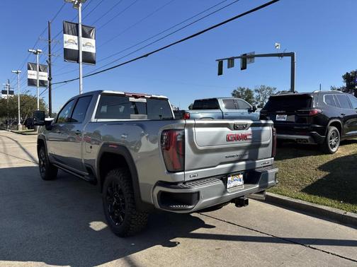 2026 GMC Sierra 2500 AT4