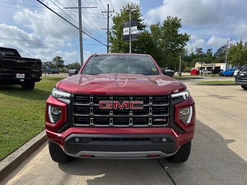 2025 GMC Canyon AT4