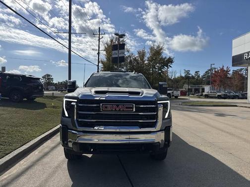 2026 GMC Sierra 2500 SLT