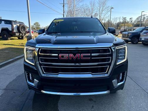 2022 GMC Yukon SLT