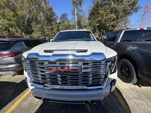 2024 GMC Sierra 2500 Denali