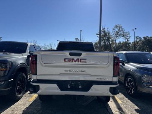 2024 GMC Sierra 2500 Denali