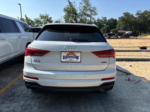2023 Audi Q3 45 S line Premium