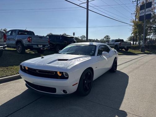 2015 Dodge Challenger R/T Plus