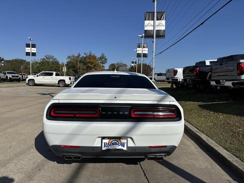 2015 Dodge Challenger R/T Plus