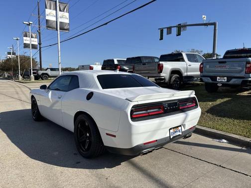 2015 Dodge Challenger R/T Plus