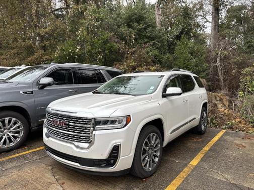 2021 GMC Acadia Denali