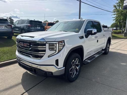 Summit White 2026 GMC Sierra 1500 SLT