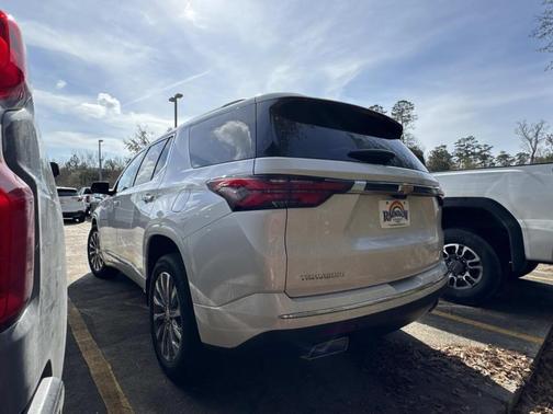 2023 Chevrolet Traverse Premier