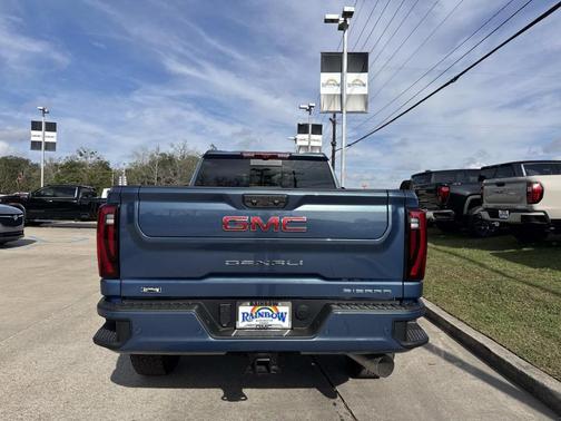 2026 GMC Sierra 2500 Denali