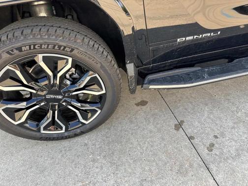 2025 GMC Sierra EV Denali