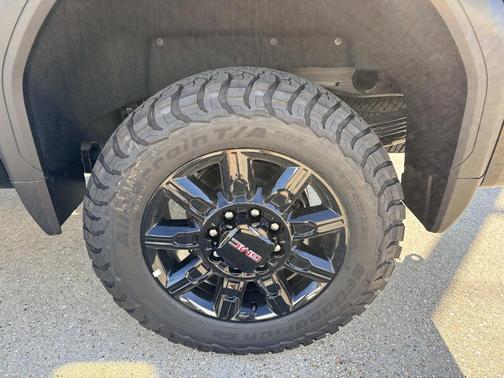 2026 GMC Sierra 2500 AT4