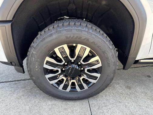 2026 GMC Sierra 2500 Denali Ultimate