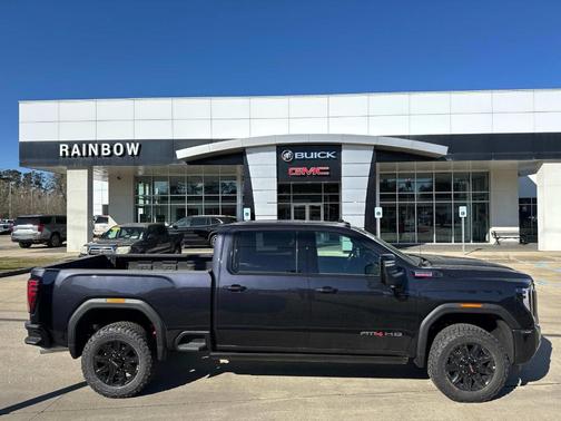 2025 GMC Sierra 2500 AT4