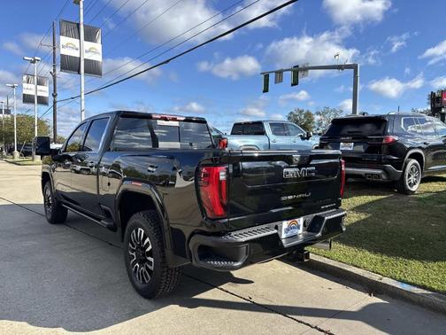 2024 GMC Sierra 2500 Denali Ultimate