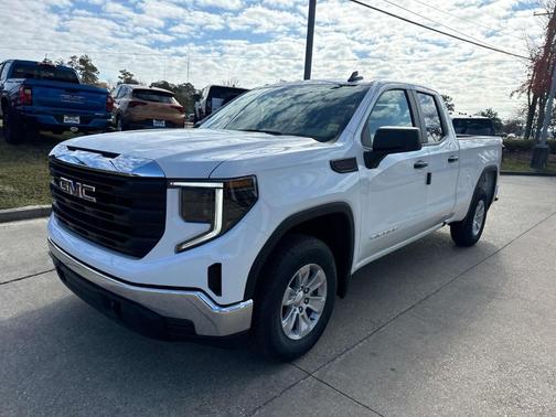 2025 GMC Sierra 1500 Pro