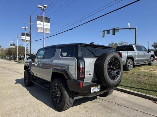 2026 GMC HUMMER EV SUV 2X