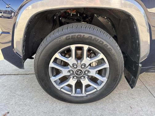 2024 Toyota Tundra Hybrid 1794 Edition