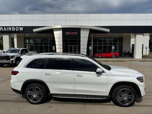 2022 Mercedes-Benz GLS 450 4MATIC