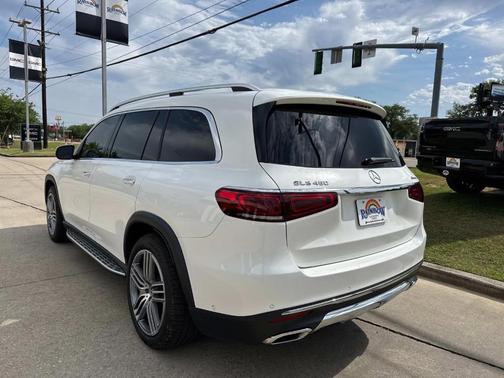 2022 Mercedes-Benz GLS 450 4MATIC