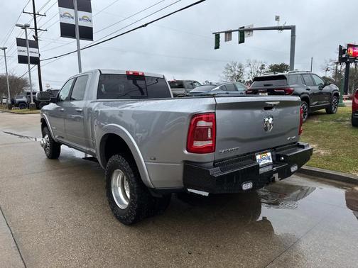 2022 RAM 3500 Laramie