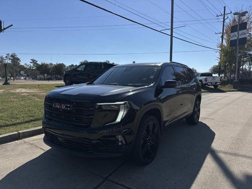 2024 GMC Acadia Elevation