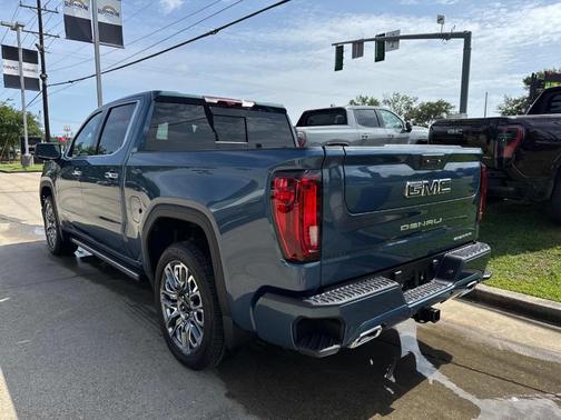 2025 GMC Sierra 1500 Denali Ultimate