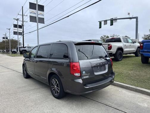 2017 Dodge Grand Caravan SE